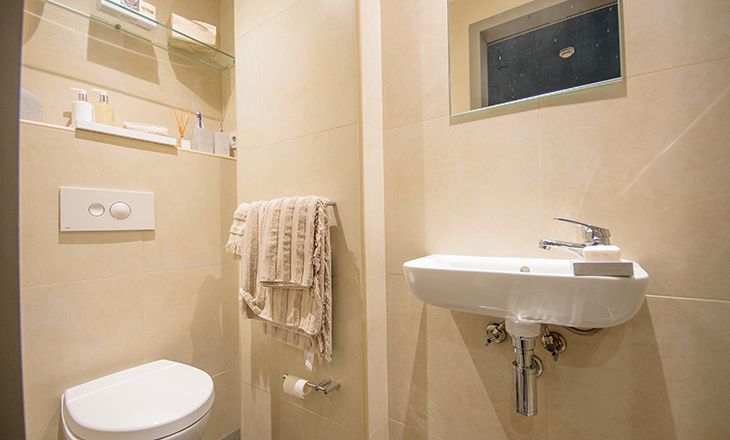 bathroom student accommodation