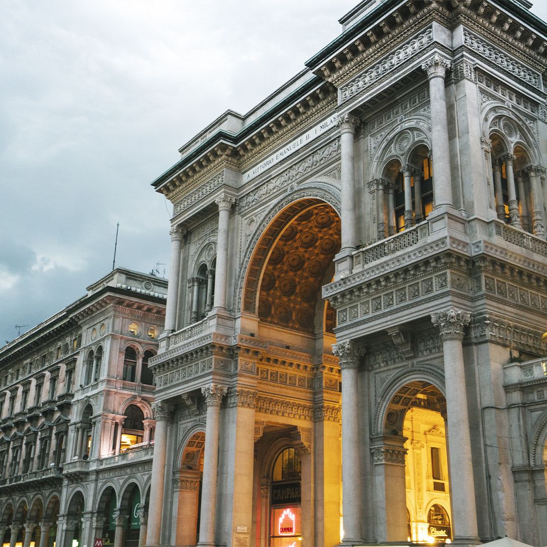 things to do alone in milan