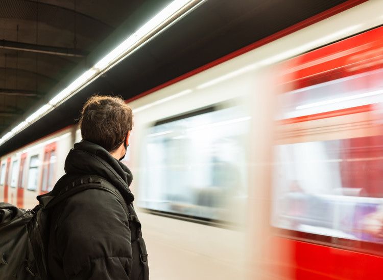 trains in milan