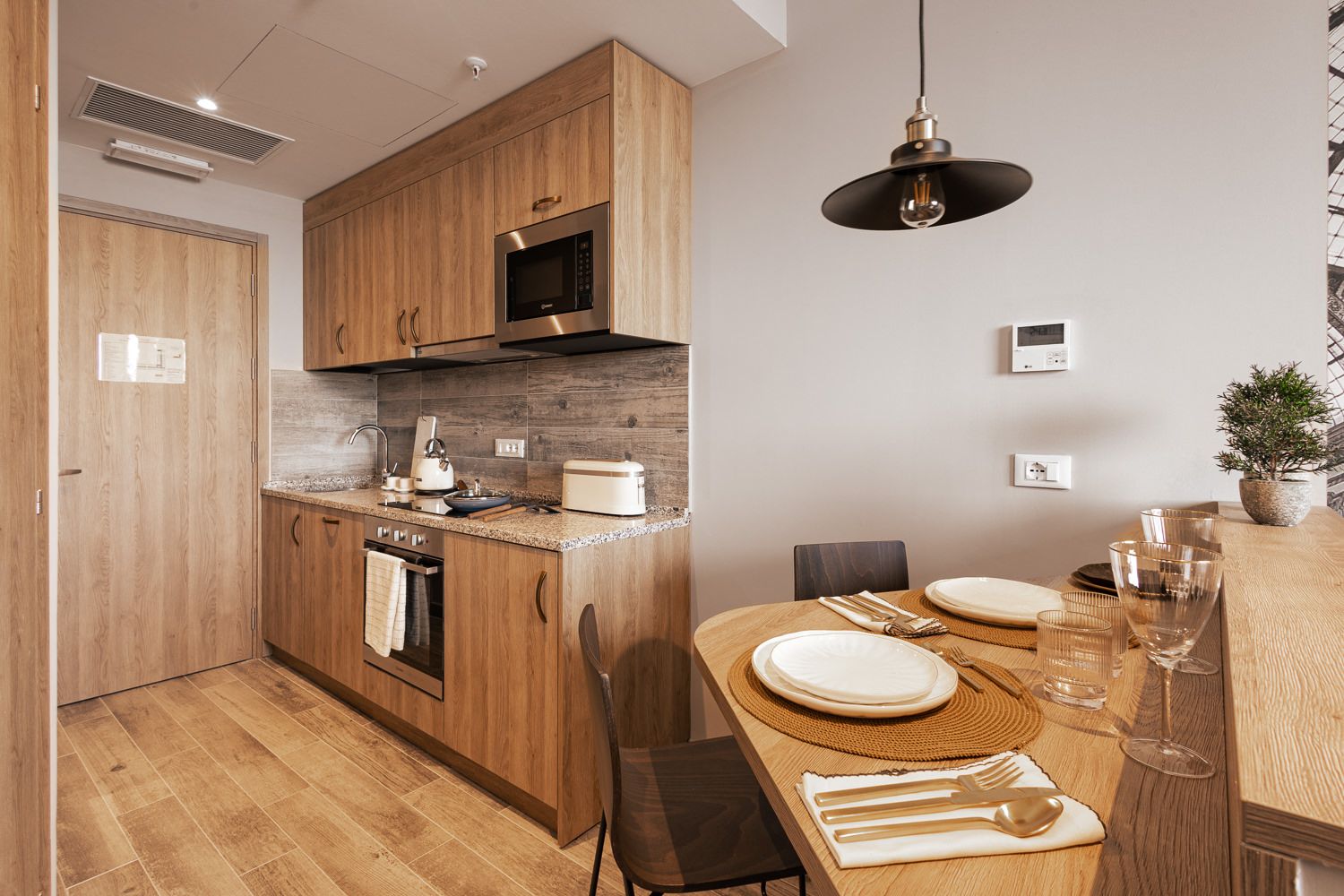 Collegiate Milan North - Luxury Apartment