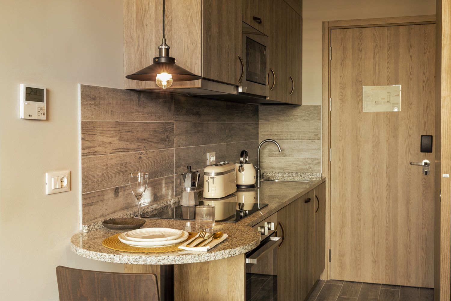 Collegiate Milan North - Superior Apartment